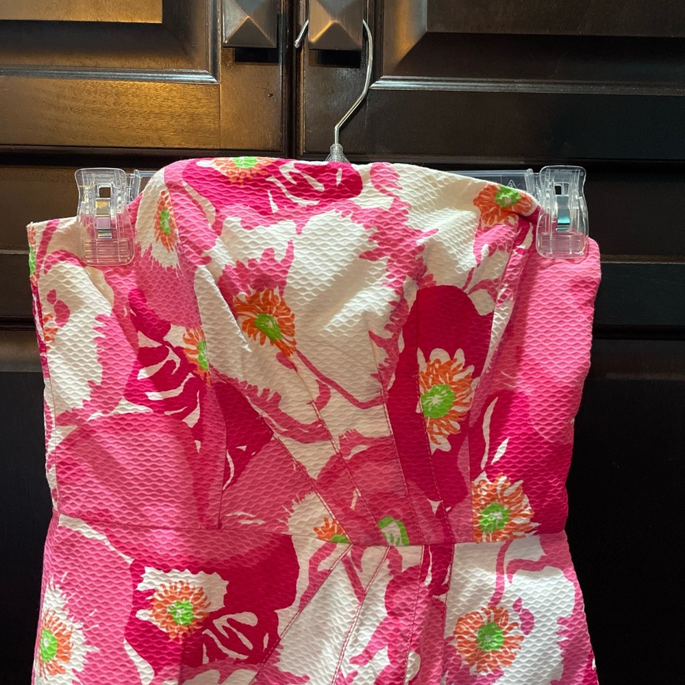 Pink LILLY PULITZER Bloom Strapless Dress in Cherry Begonias Print Size: 0 - Picture 4 of 10